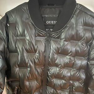 !!Mens Guess bomber jacket!!